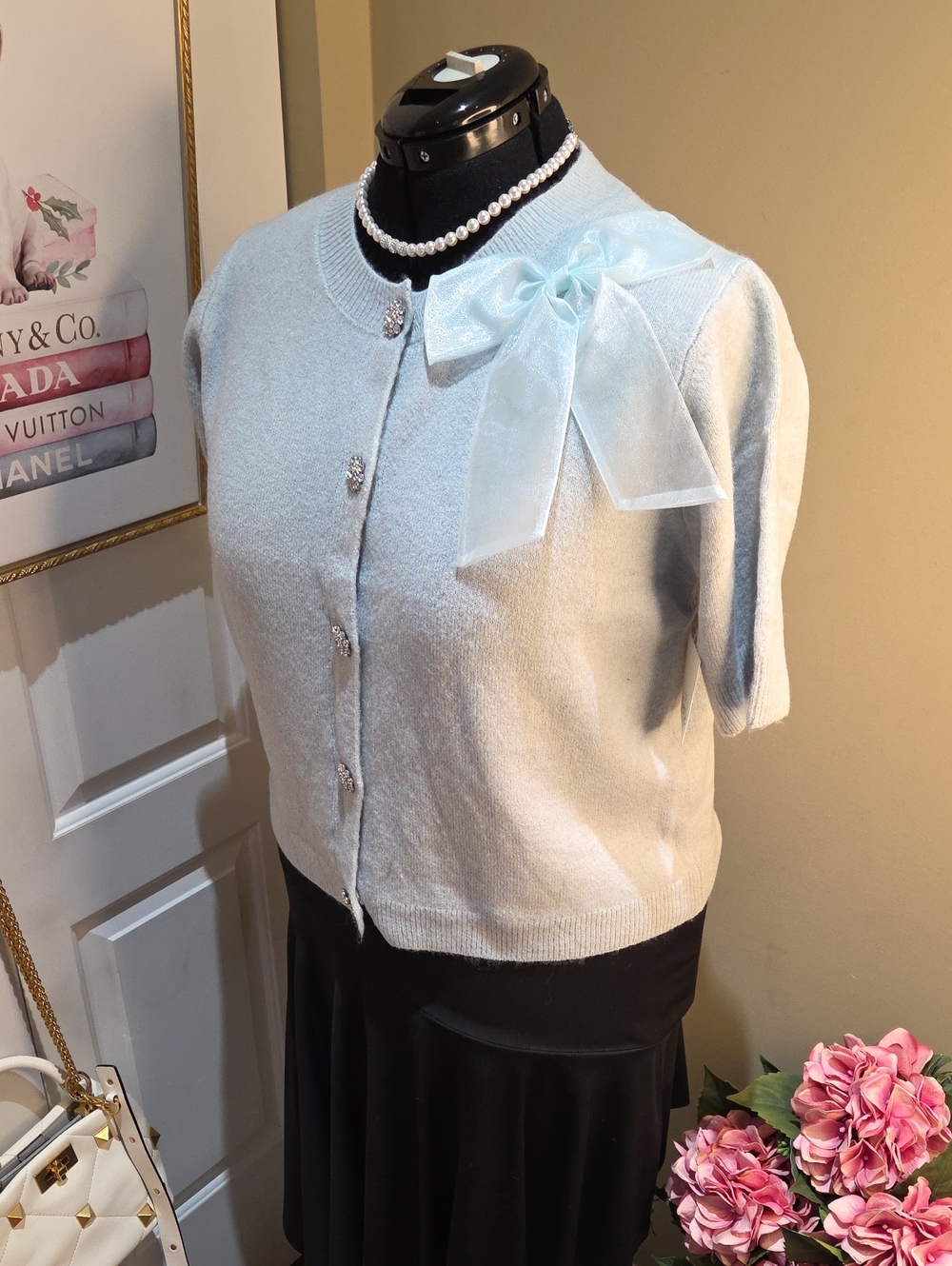 Nwt XL,S  CeCe Light Blue  Short-Sleeve Knit Top with Jeweled Bottons
